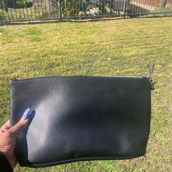 BEBE black and bling travel bag , NWT - Picture 9 of 14